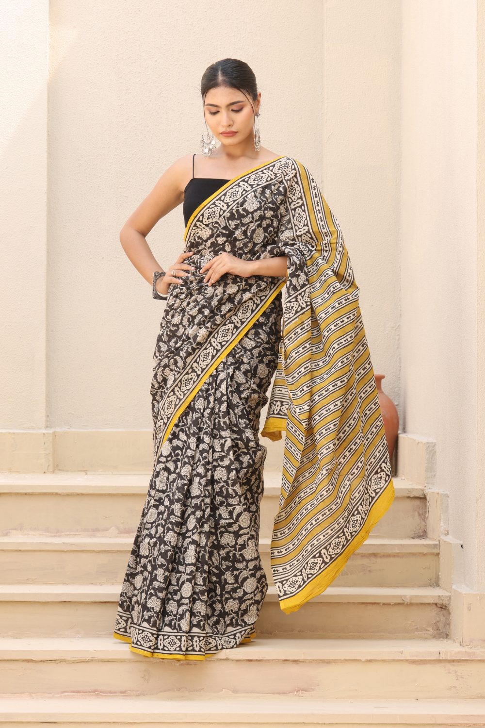Timeless Black Bagru Print Linen Saree – Handcrafted Elegance & Comfort