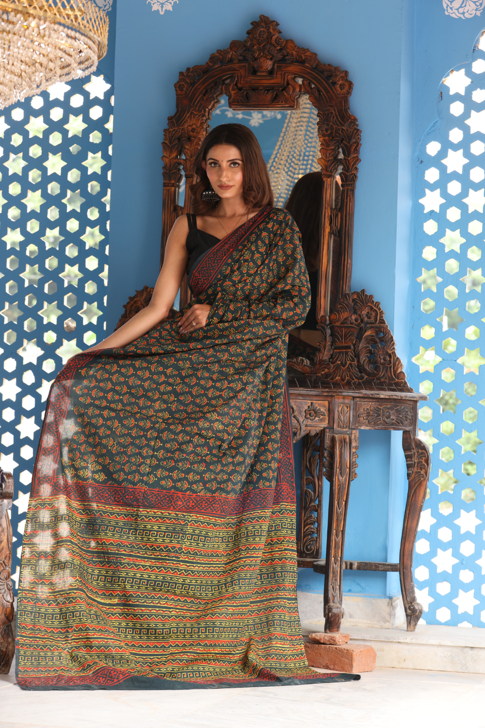 Refreshing Green Cotton Saree – Lightweight, Breathable & Timelessly Elegant