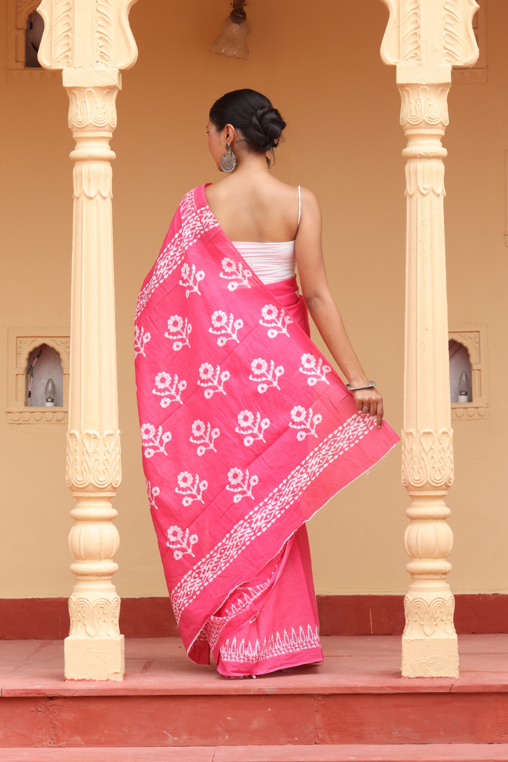 Graceful Pink Cotton Saree – Soft, Breathable & Effortlessly Elegant