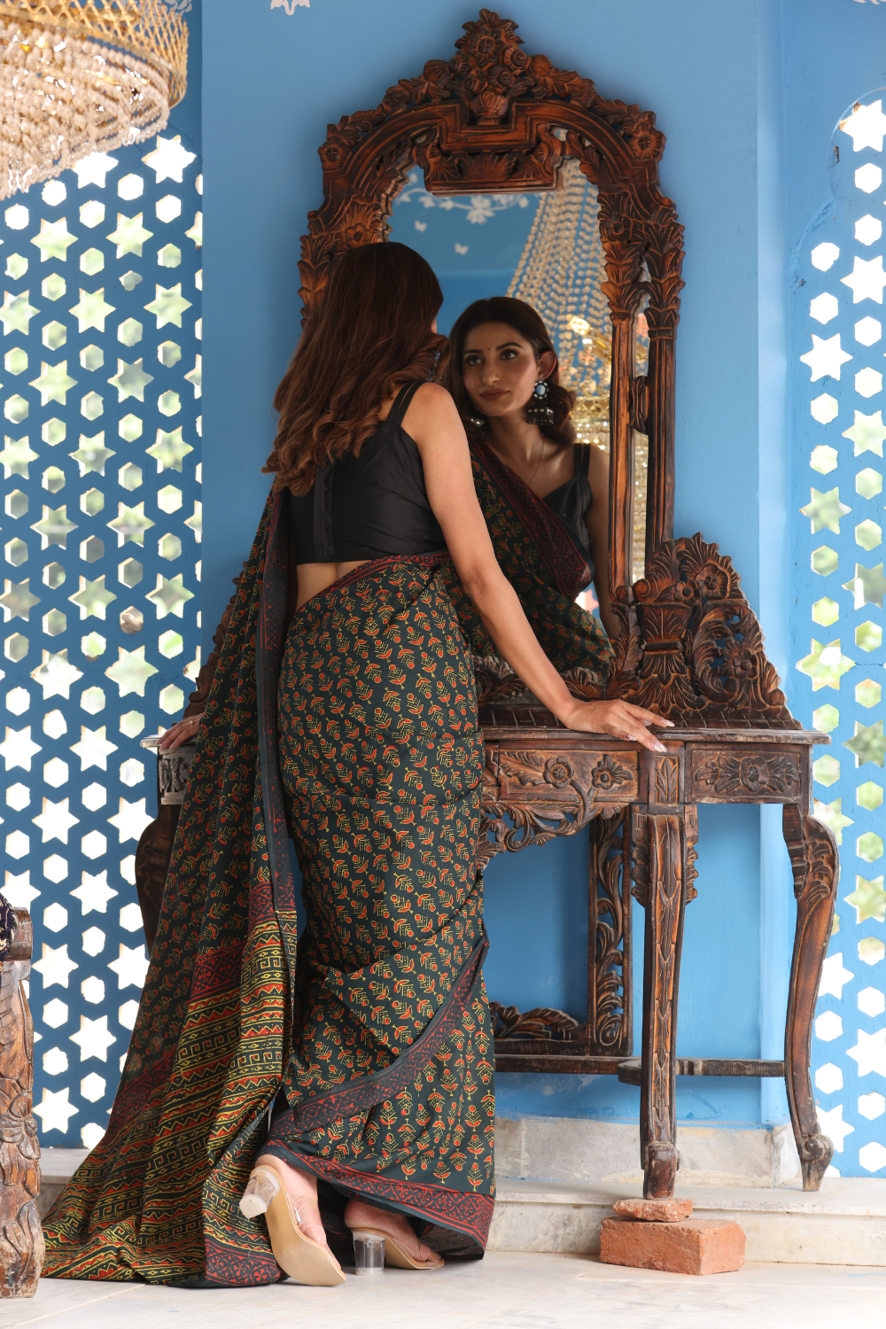 Refreshing Green Cotton Saree – Lightweight, Breathable & Timelessly Elegant