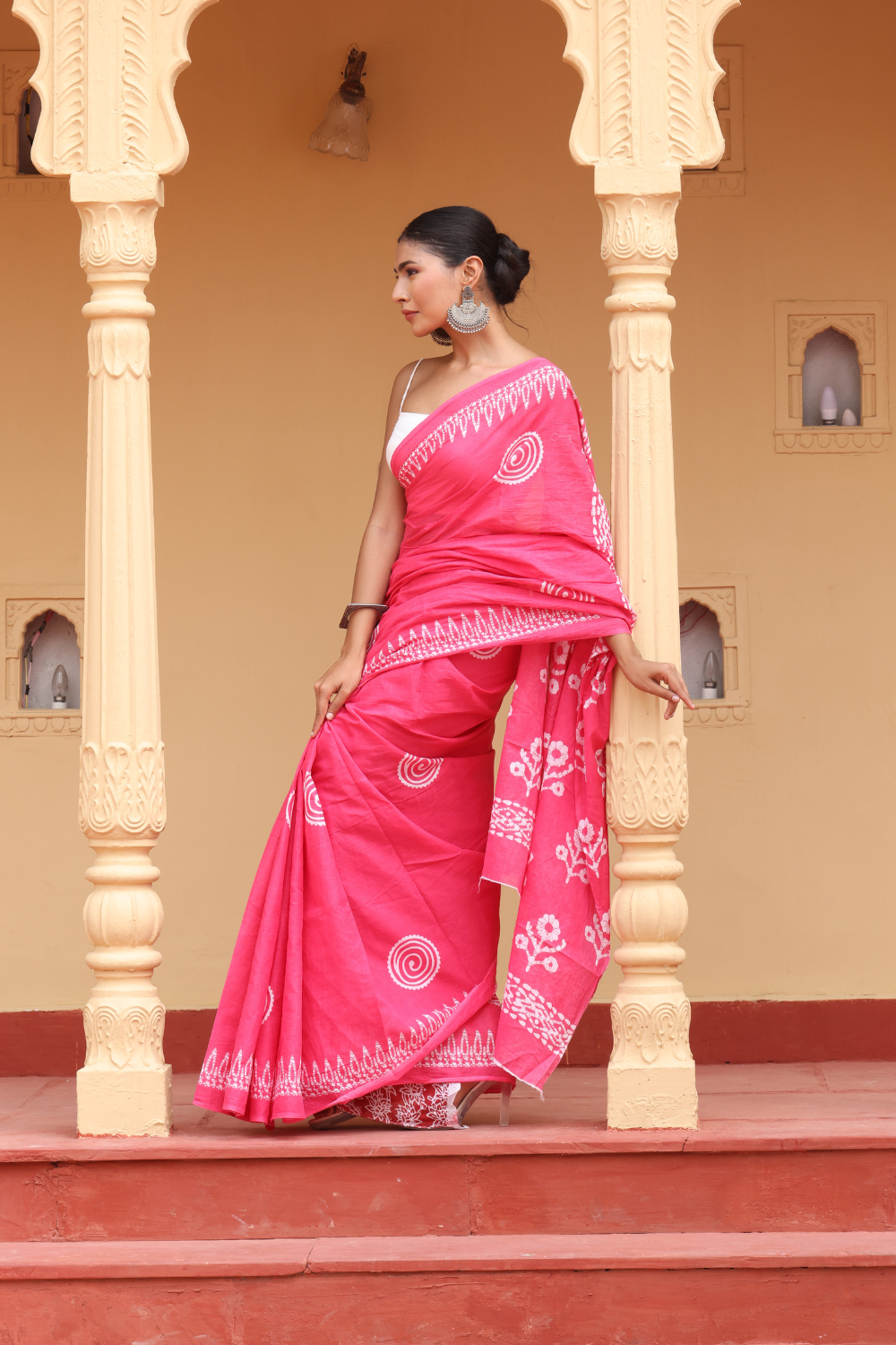 Graceful Pink Cotton Saree – Soft, Breathable & Effortlessly Elegant