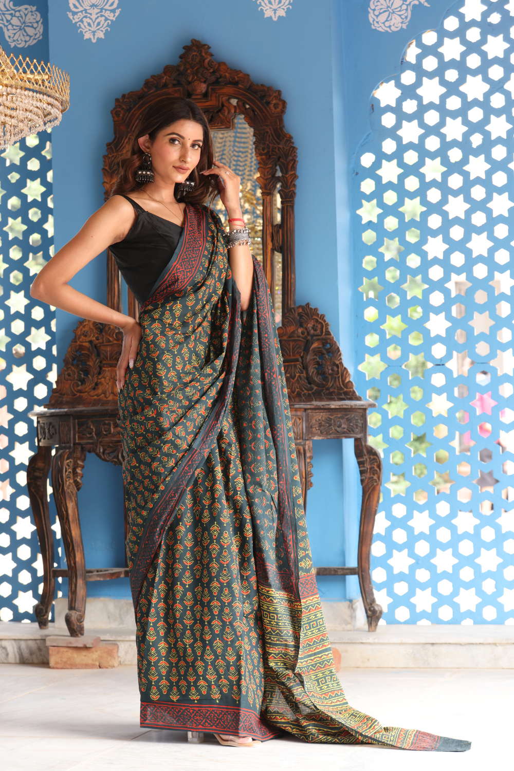 Refreshing Green Cotton Saree – Lightweight, Breathable & Timelessly Elegant