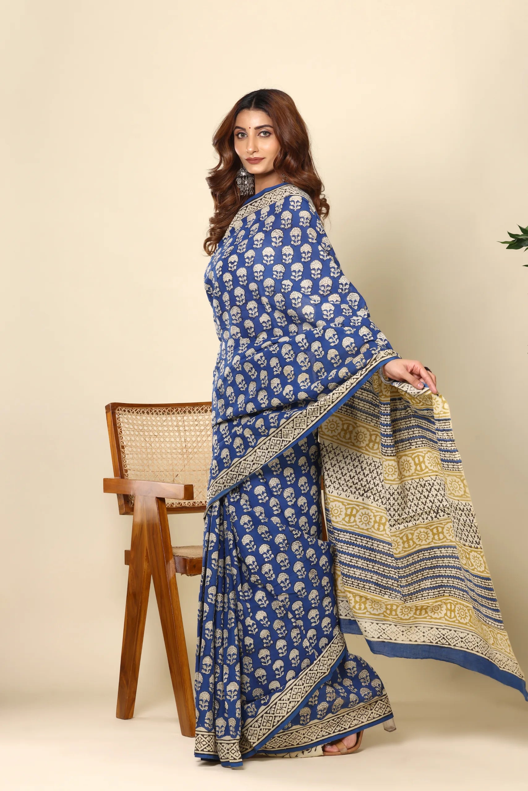 Elegant Blue Handprinted Cotton Saree